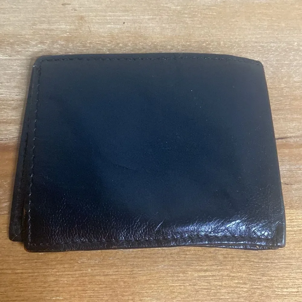 Men's TOMMY HILFIGER Black LEATHER BiFold Wallet